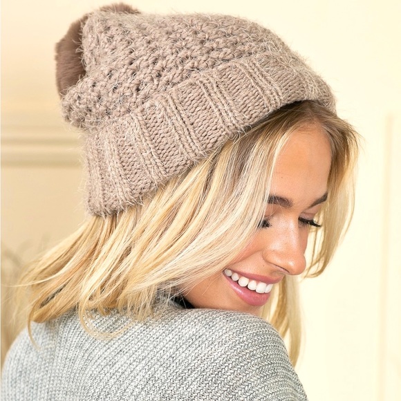 Accessories - Taupe Ribbed Slouchy Fall Beanie